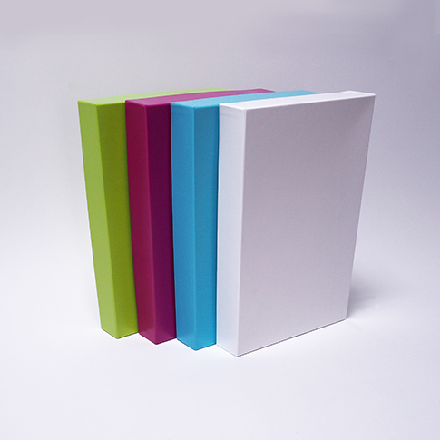 Blanko Schachteln in verschiedenen Farben
